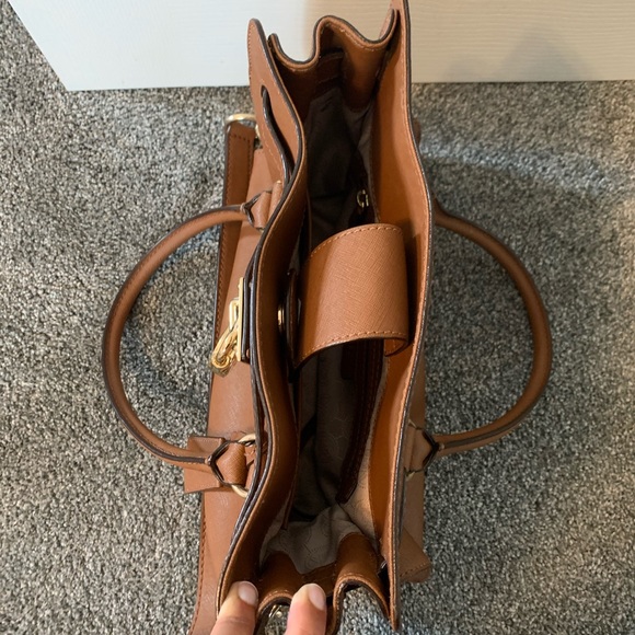 Michael Kors Bag - Picture 5 of 8